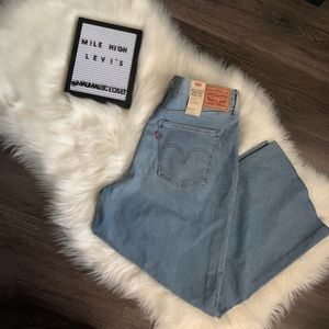 NWT Levi’s Mile High Wide Leg Cropped Jeans Sz 31